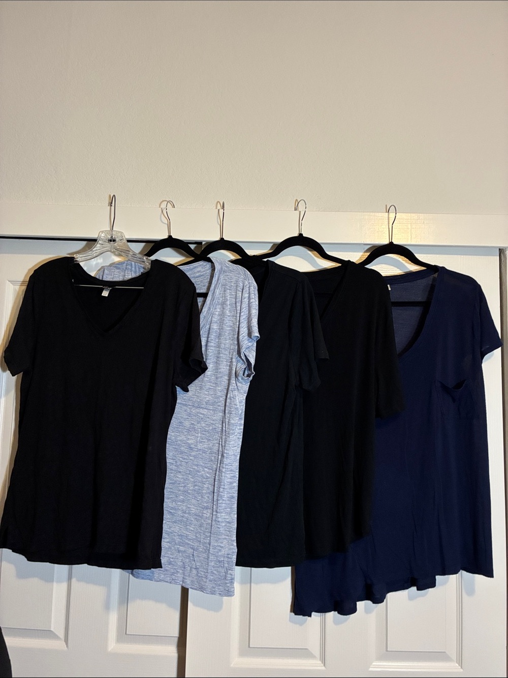 5 tops Mossimo Supply Co. Short Sleeve V-Neck Tees - Black, Heather Gray, Navy